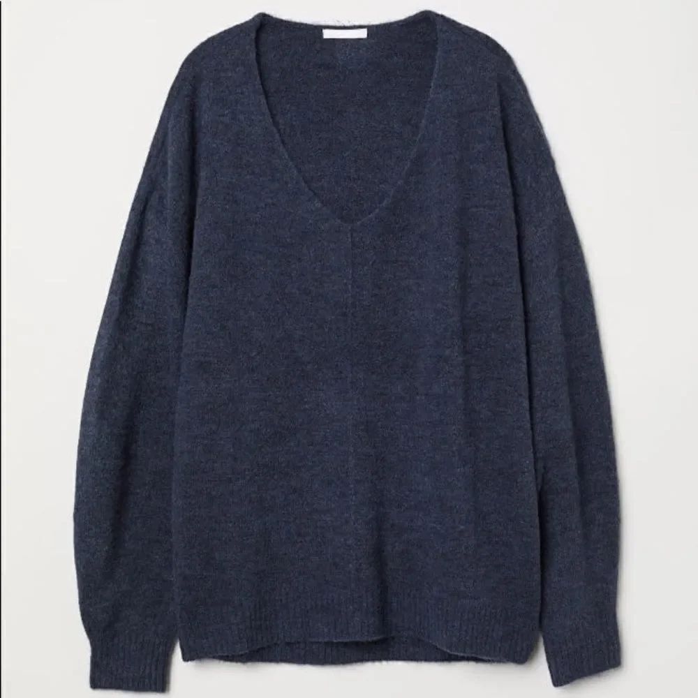 ✨H&M Fine Knit Sweater✨